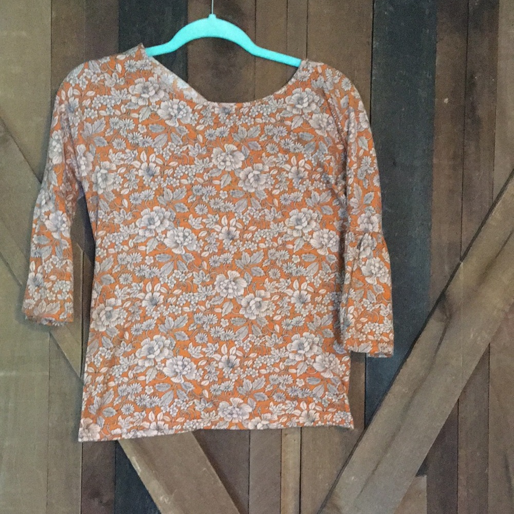 Lauren Conrad top